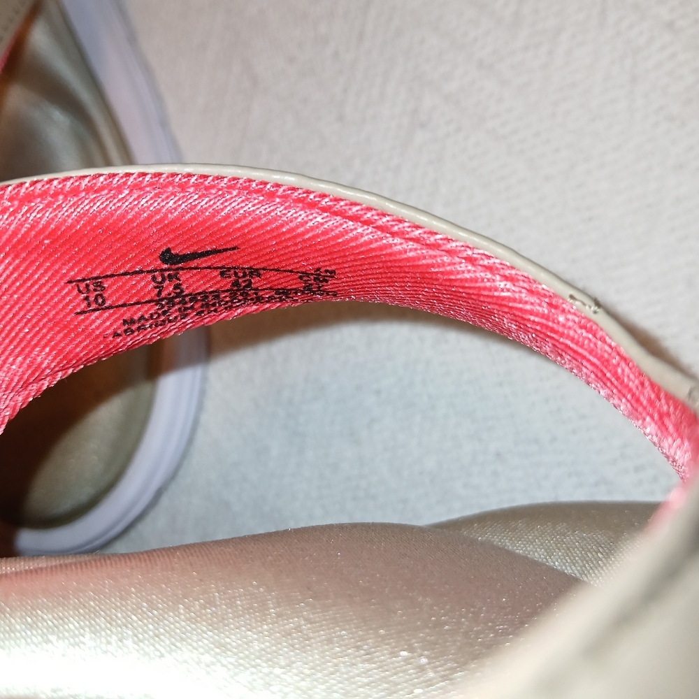 Sz.10 Womens Nike Thong Sandals - Picture 5 of 6